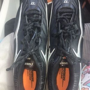 Warrior lacrosse brand new new balance size 10